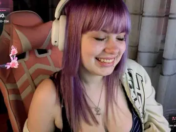 Bongacams Free Porn Cam of LovelyKristi