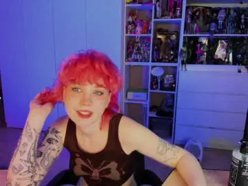 Bongacams Best Webcam of Cool-Love