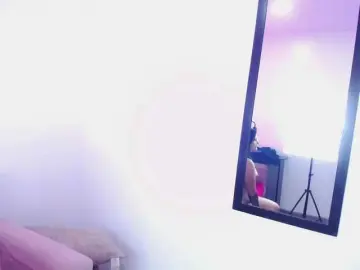 Bongacams Free Live Porn of DollyWood-