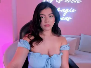 Bongacams Sex Cam of CandaseRussell