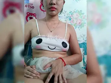 Bongacams Watch Live Sex Cams of Miumy