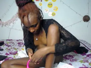 Bongacams Private Sex Chat of QueenAria