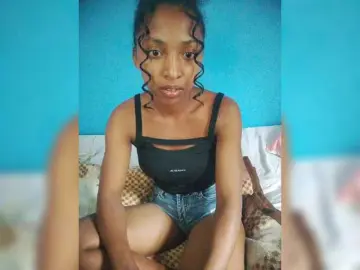 Bongacams Live Sex Cam of Annais19