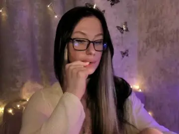 Bongacams Nude Webcam of lenaaddiction