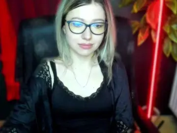 Bongacams Live Sex Cam of xxHeidiLove