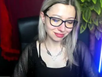 Bongacams Nude Webcam of xxHeidiLove