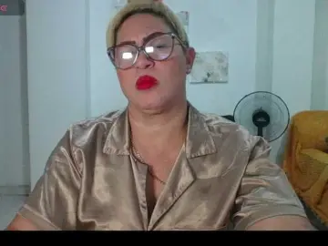 Bongacams Adult Webcam of Hotmommyxxx