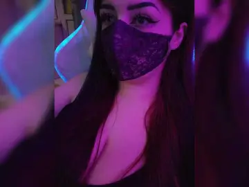 Bongacams Sex Cam of YennSI
