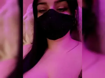 Bongacams Sex Cam of YennSI