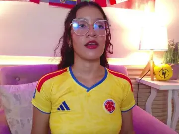 Bongacams Live Porn of GagingBriana