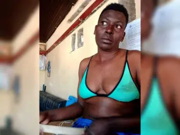 Bongacams Live Sex of Petitehotchicks