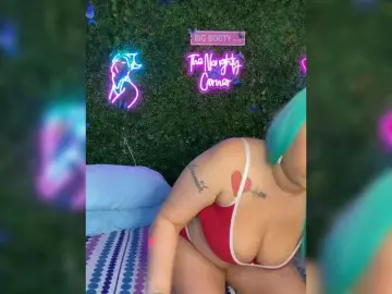 Bongacams Live Sex Cam of BigButtSarena