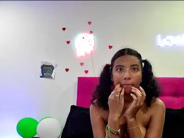 Bongacams Adult Webcam of Ellie-Cute7