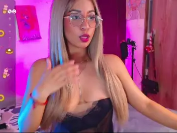 Bongacams Adult Video Chat of AnnieBlu3