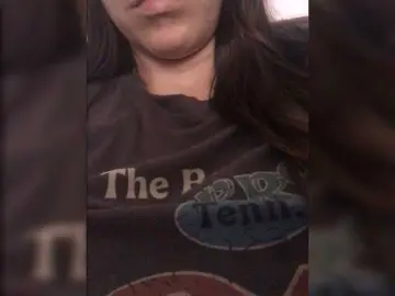 Bongacams Watch Live Sex Cams of TenderBerry