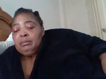 Bongacams Watch Live Sex Cams of pussylips53
