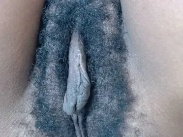 Bongacams Nude Webcam of Skinybitchx