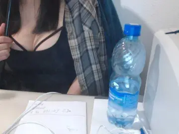 Bongacams Live Sex Cam of VelvetSin8