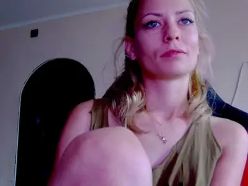 Bongacams Private Sex Chat of karo131324