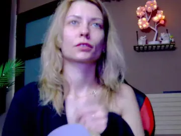 Bongacams Live Sex Cam of karo131324