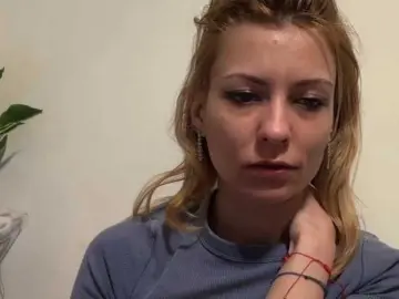 Bongacams Free Live Porn of karo131324