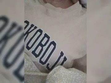 Bongacams Live Sex Cam of SpicyPeach