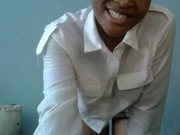 Bongacams Live Porn of FreakyTrixie