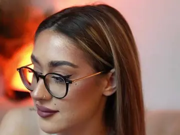 Bongacams Sex Chat of AileenKiss