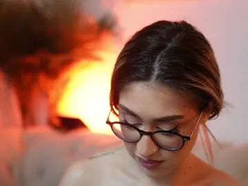 Bongacams Adult Webcams of AileenKiss