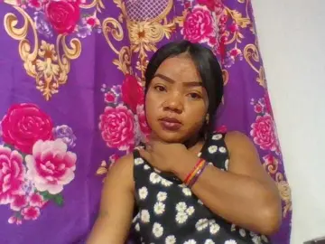 Bongacams Free Porn Cam of Elyah1a