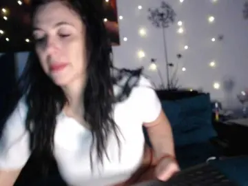 Bongacams Live Porn of Hottbrune3tte