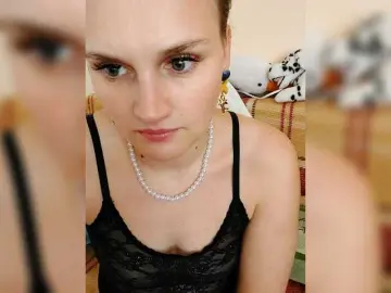 Bongacams Watch Live Sex Cams of LisaLovHoney