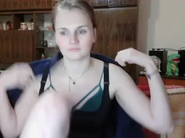 Bongacams Best live sex cam show of LisaLovHoney