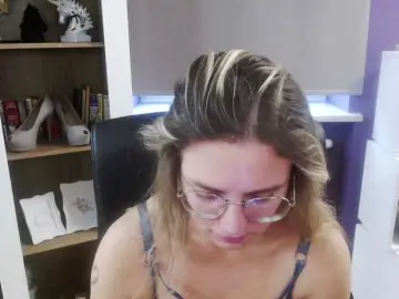 Bongacams Watch Live Sex Cams of soft-zoey