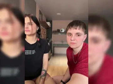 Bongacams Nude Webcam of Kris-and-Vanessa