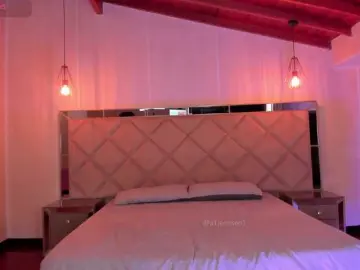 Bongacams Free Porn Cam of AllyJensen