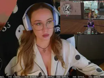 Bongacams Live Sex Cam of Emili1-