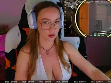 Bongacams Nude Webcam of Emili1-
