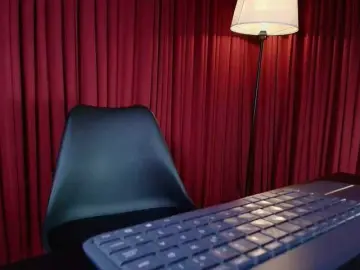 Bongacams Live Sex Cam of Sharlotte-1