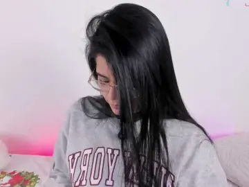 Bongacams Sex Cam of IvonneDuarte