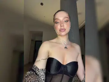 Bongacams Nude Webcam of MistressX555