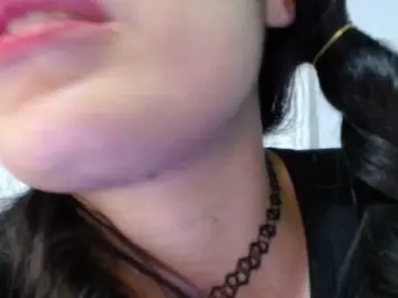 Bongacams Watch Live Sex Cams of alexandra-94