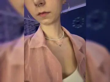 Bongacams Best Webcam of CrazyAleona