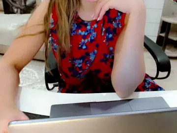 Bongacams Adult Video Chat of JuicyGloss