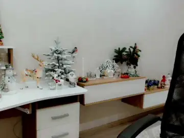 Bongacams Adult Webcam of JuicyGloss