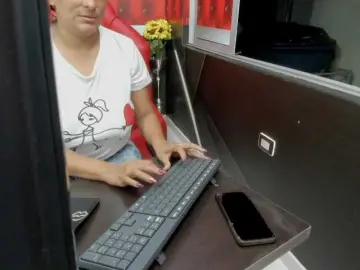 Bongacams Best live sex cam show of Aldedo17lawuaifu