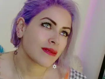 Bongacams Live Sex Cam of Ivypoison10