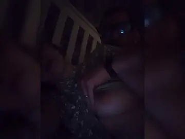 Bongacams Live Sex Cam of Chelsi16