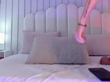 Bongacams Nude Webcam of Ashley-Pink