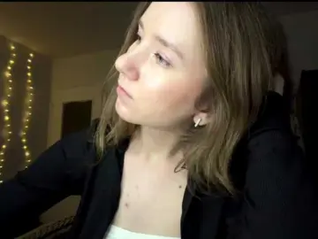 Bongacams Nude Webcam of lisasmall